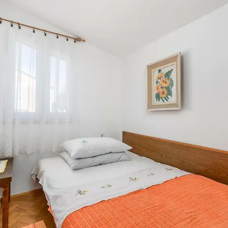 Strott Pinezici (Krk)