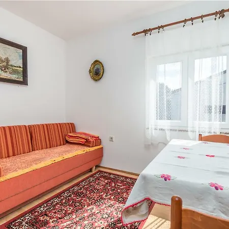 Apartament Strott