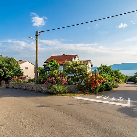 Strott Pinezici (Krk)