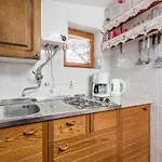 Strott Apartment *